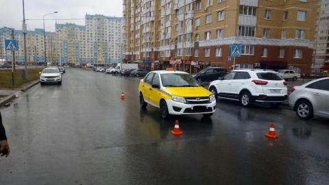 В Оренбурге водитель такси сбил пешехода В Оренбурге водитель такси сбил пешехода