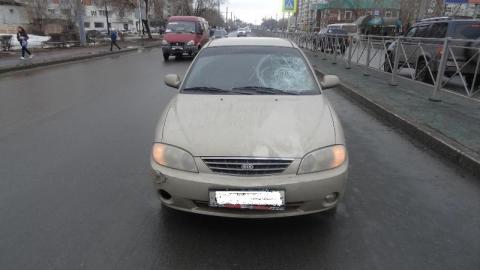 В Оренбурге на ул. Терешковой водитель сбил девушку на «зебре»