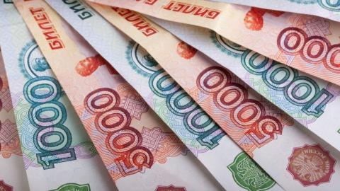 В Оренбурге директор госучреждения присвоила премии сотрудников