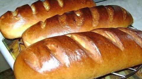 В оренбургских батонах нашли опасные запрещённые вещества