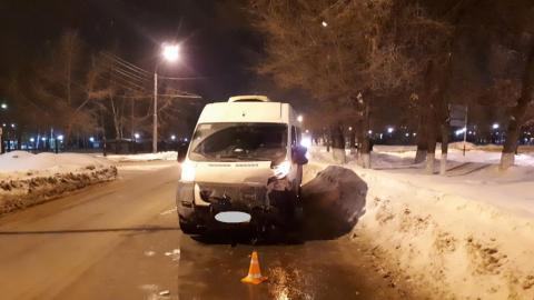 В Оренбурге столкнулись «Датсун» и микроавтобус, есть пострадавшие