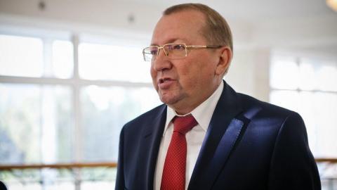Источник: Вячеслав Лабузов написал увольнение «по собственному»