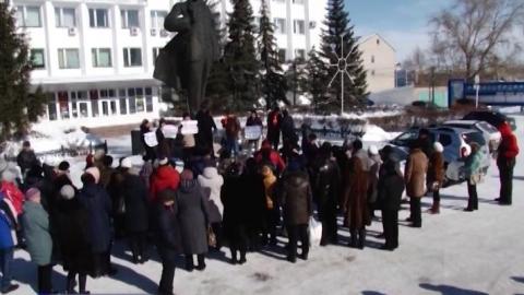 Кувандычане вышли на митинг из-за проблемы с двойными счетами