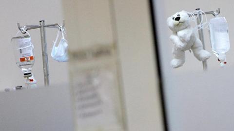 В Сакмарском районе 2-летний малыш выпил скипидар