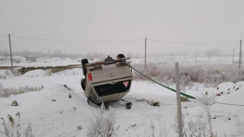 На трассе Гай - Орск иномарка слетела в кювет и перевернулась