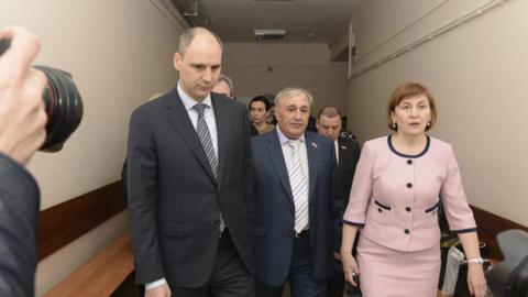 Денис Паслер отправил Галину Зольникову разобраться с ситуацией в Тюльганском районе