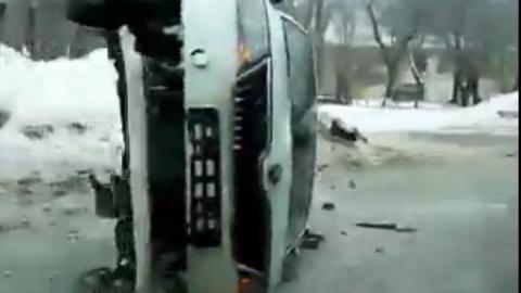 В Оренбурге на пр. Победы перевернулась Skoda