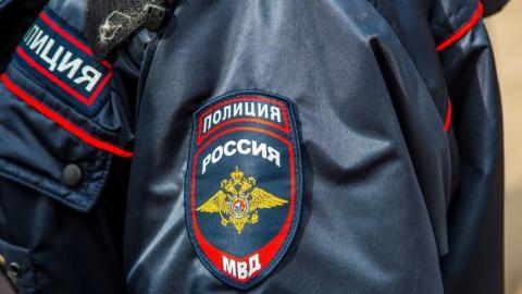 Пьяный орчанин похитил у таксиста телефон и пошёл спать Пьяный орчанин похитил у таксиста телефон и пошёл спать