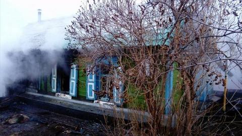 В Оренбургском районе при пожаре в доме пострадал человек
