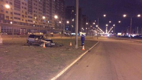 В Оренбурге 22-летний водитель врезался в столб