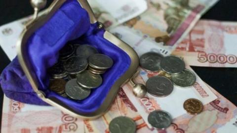 Внук украл из тайника бабушки 171 000 рублей и потратил их на развлечения