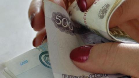 В Орске разыскивают женщину, укравшую 135 000 руб у пенсионерки