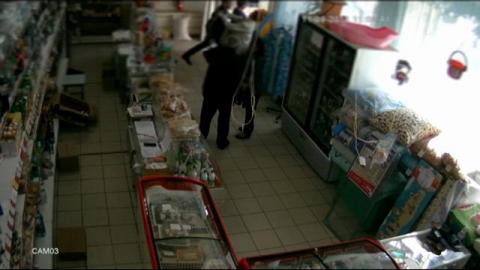 Пенсионерку в Соль-Илецке хулиган ударил головой 