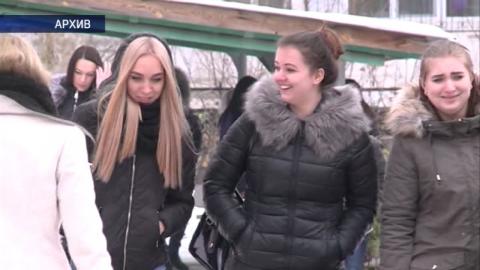 Посмотреть «Наше время» от 4/12/2016
