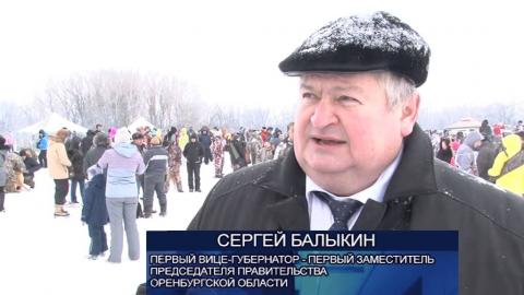 Посмотреть Спецрепортаж: День охотника 2016