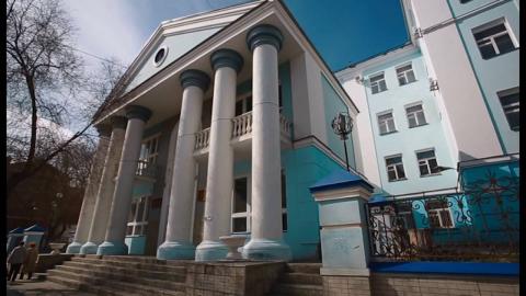 Посмотреть Беловка и Гостинный двор в Оренбурге