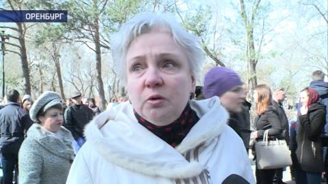 Посмотреть В Оренбурге на акцию «Вместе против терроризма» пришли порядка 5000 человек
