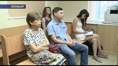 Посмотреть В Ленинском суде началось рассмотрение дела адвоката Екатерины Блынской 