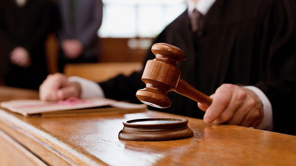 Суд отменил совместную выплату долга по кредиту для супругов Суд отменил совместную выплату долга по кредиту для супругов
