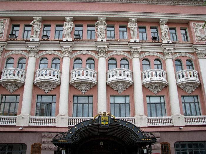 Губернатор утвердил состав комиссии на выборы главы Оренбурга Губернатор утвердил состав комиссии на выборы главы Оренбурга