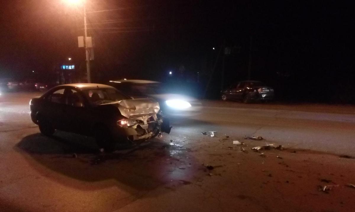 На Донгузской в аварию попали Fiat и Nissan На Донгузской в аварию попали Fiat и Nissan