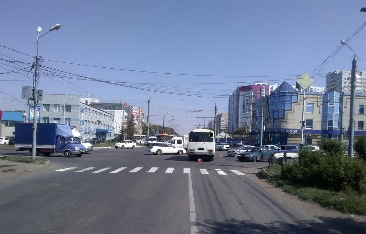 В ДТП на улице Шевченко пострадал 13-летний оренбуржец В ДТП на улице Шевченко пострадал 13-летний оренбуржец