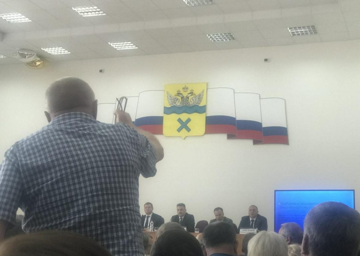 Глава Оренбурга встретился с председателями садовых обществ Глава Оренбурга встретился с председателями садовых обществ