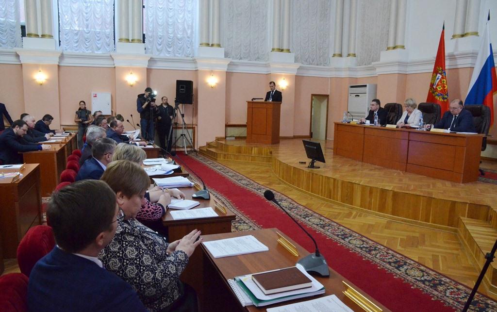 Городские депутаты утвердили предложенную мэром структуру администрации Городские депутаты утвердили предложенную мэром структуру администрации
