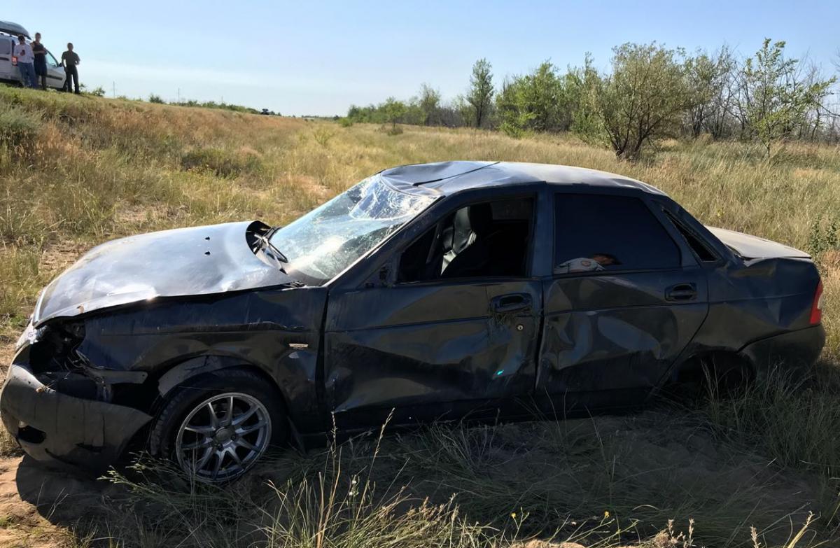 Под Орском в аварии серьёзно пострадал водитель «Лады» Под Орском в аварии серьёзно пострадал водитель «Лады»