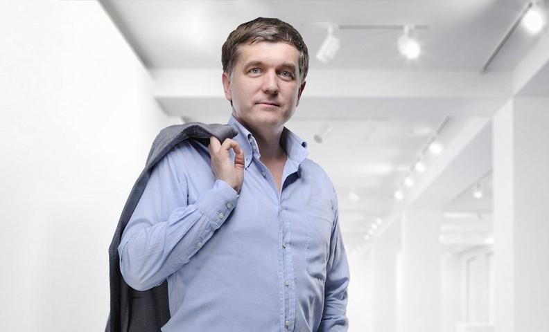 Активист из Орска Ринат Хамиев подал документы в областной избирком Активист из Орска Ринат Хамиев подал документы в областной избирком