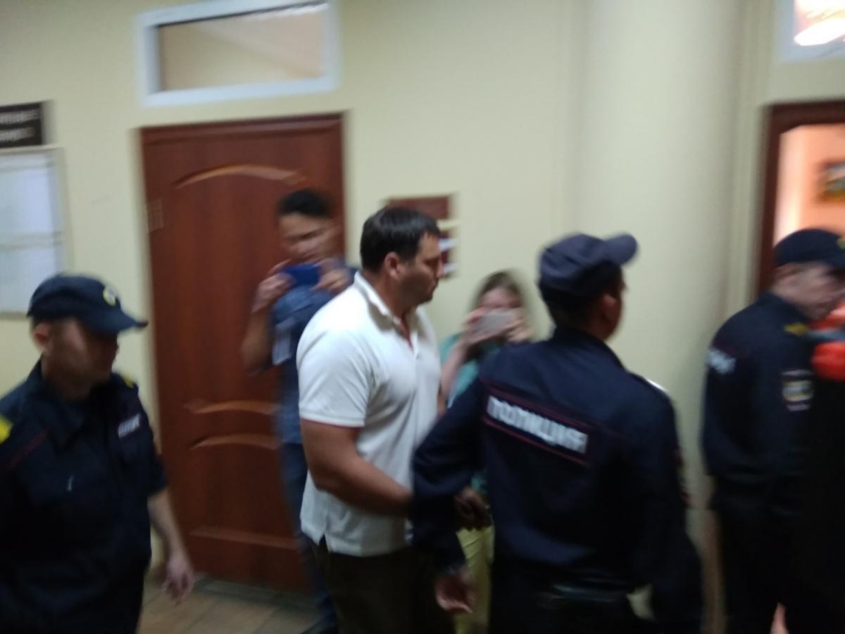 Вице-мэр Оренбурга Геннадий Борисов не признал свою вину в суде Вице-мэр Оренбурга Геннадий Борисов не признал свою вину в суде