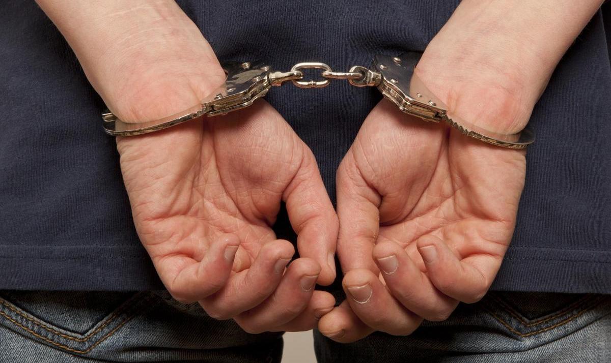 В Сакмарском районе ревнивец-муж убил соперника В Сакмарском районе ревнивец-муж убил соперника
