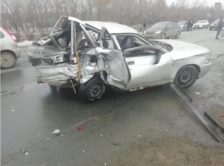 Пострадавший в аварии на Нежинском шоссе в Оренбурге скончался Пострадавший в аварии на Нежинском шоссе в Оренбурге скончался