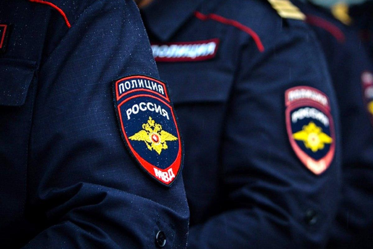 Житель Самарской области похитил у оренбуржцев больше 240 тысяч рублей Житель Самарской области похитил у оренбуржцев больше 240 тысяч рублей
