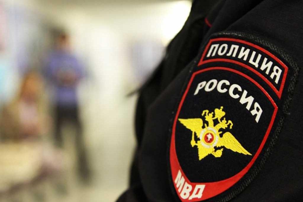 Житель Саратовской области пытался незаконно перевезти 400 бутылок алкоголя в «Тойоте» Житель Саратовской области пытался незаконно перевезти 400 бутылок алкоголя в «Тойоте»