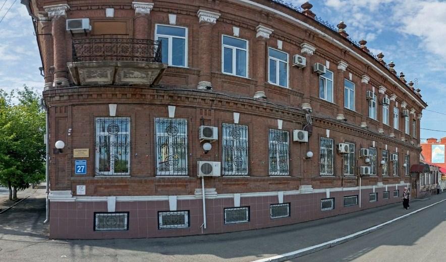 С обысками приезжали в оба корпуса Министерства образования Оренбуржья С обысками приезжали в оба корпуса Министерства образования Оренбуржья